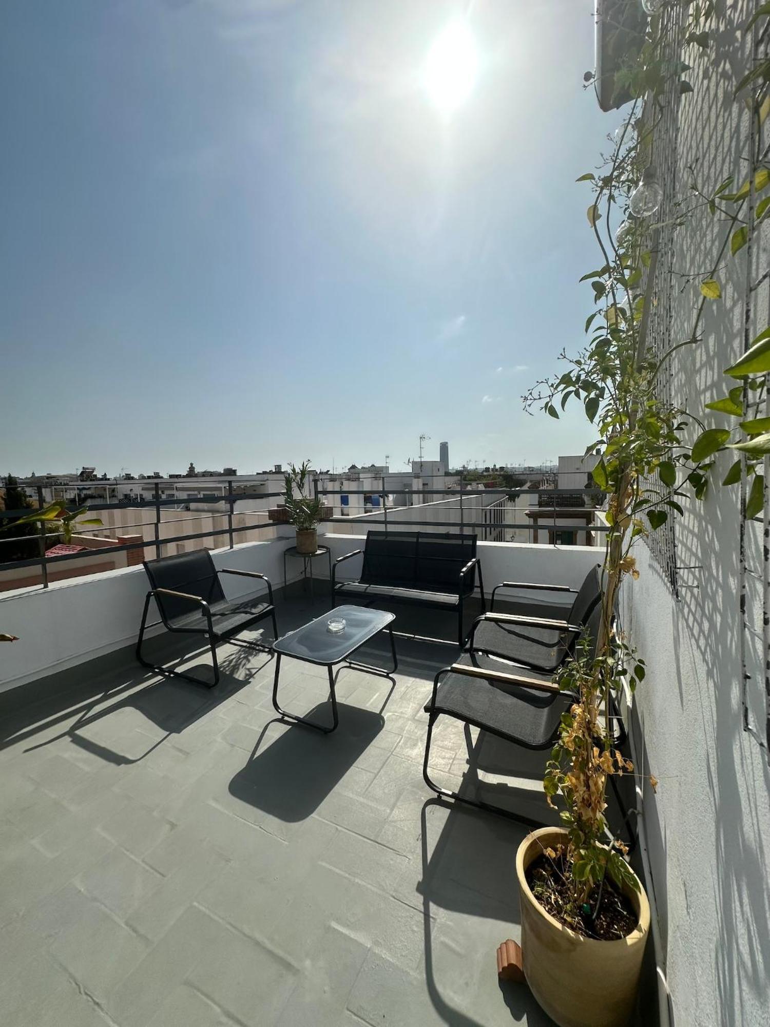 Almazen Apartamentos, Arrayan 23 Siviglia Esterno foto