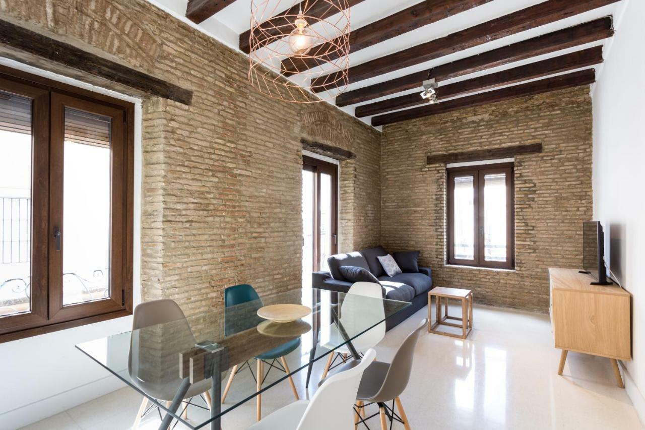 Almazen Apartamentos, Arrayan 23 Siviglia Esterno foto