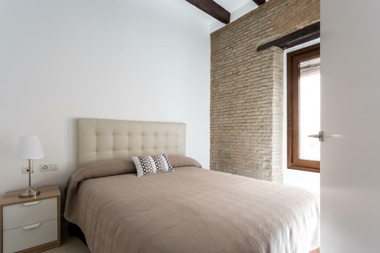 Almazen Apartamentos, Arrayan 23 Siviglia Esterno foto