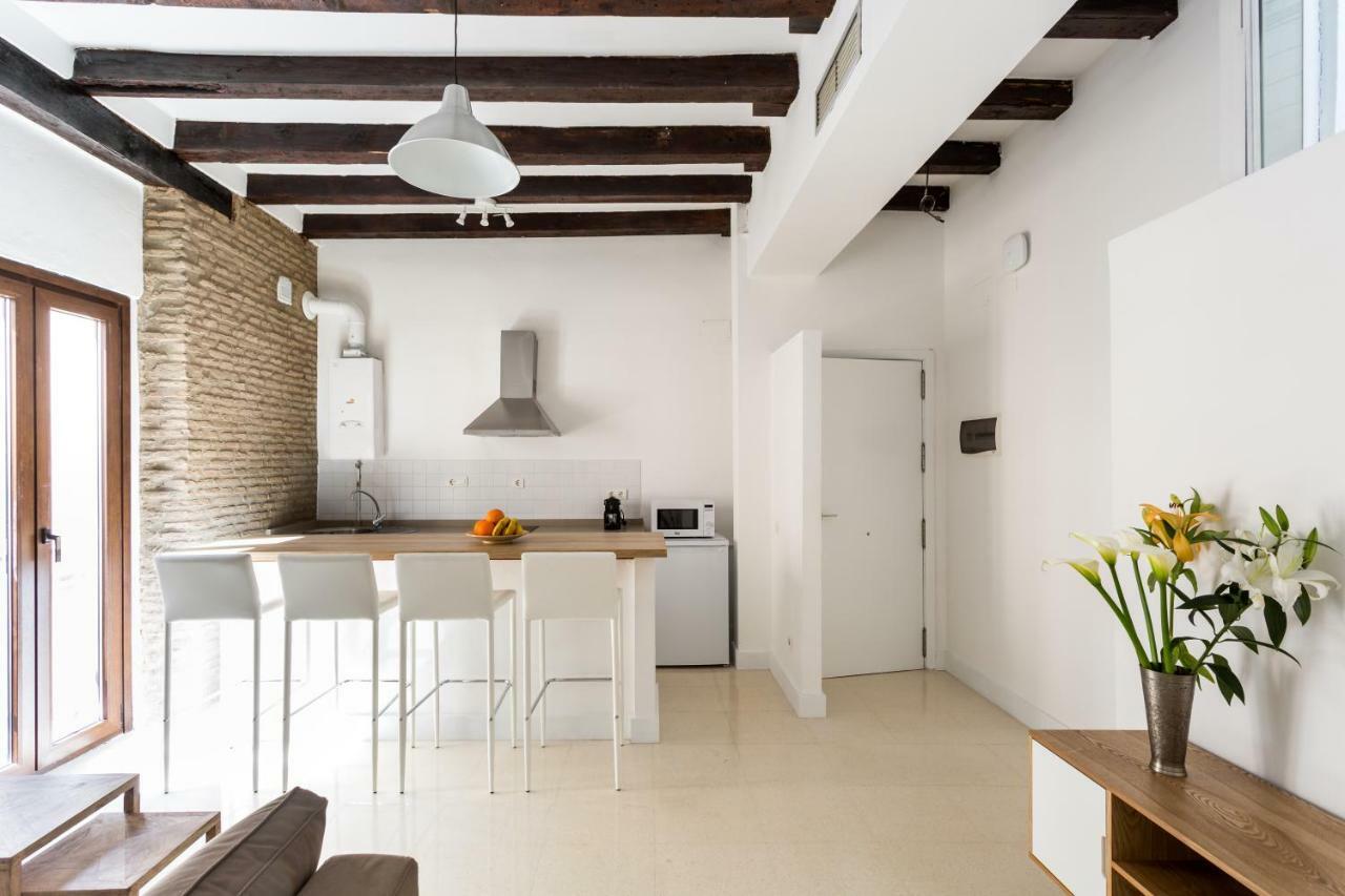 Almazen Apartamentos, Arrayan 23 Siviglia Esterno foto
