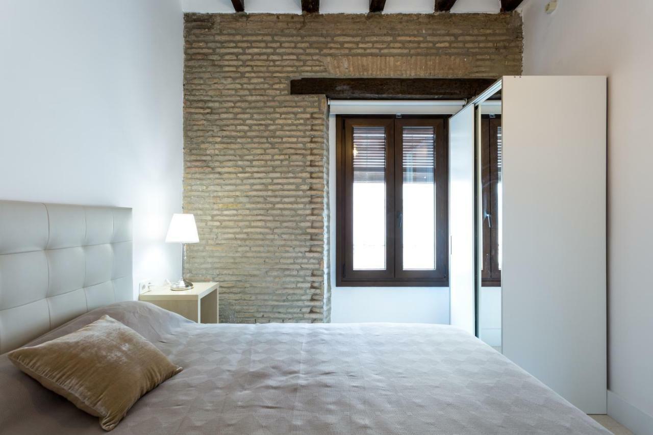 Almazen Apartamentos, Arrayan 23 Siviglia Esterno foto