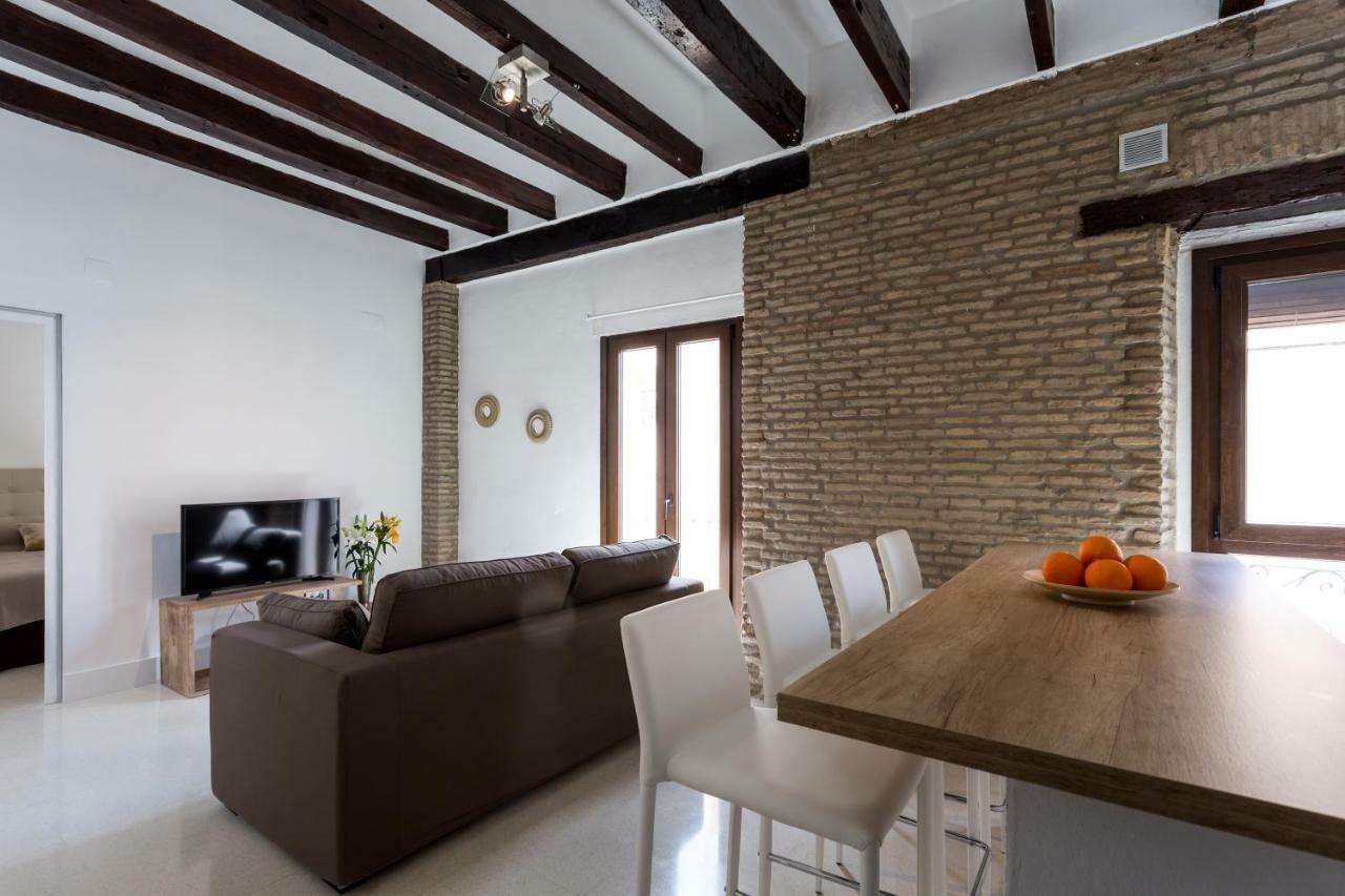 Almazen Apartamentos, Arrayan 23 Siviglia Esterno foto