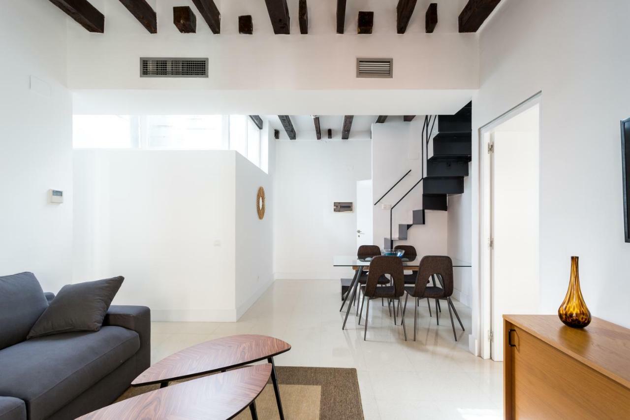 Almazen Apartamentos, Arrayan 23 Siviglia Esterno foto