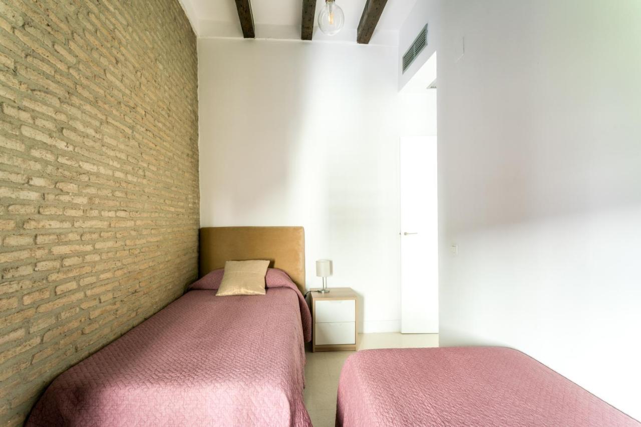 Almazen Apartamentos, Arrayan 23 Siviglia Esterno foto